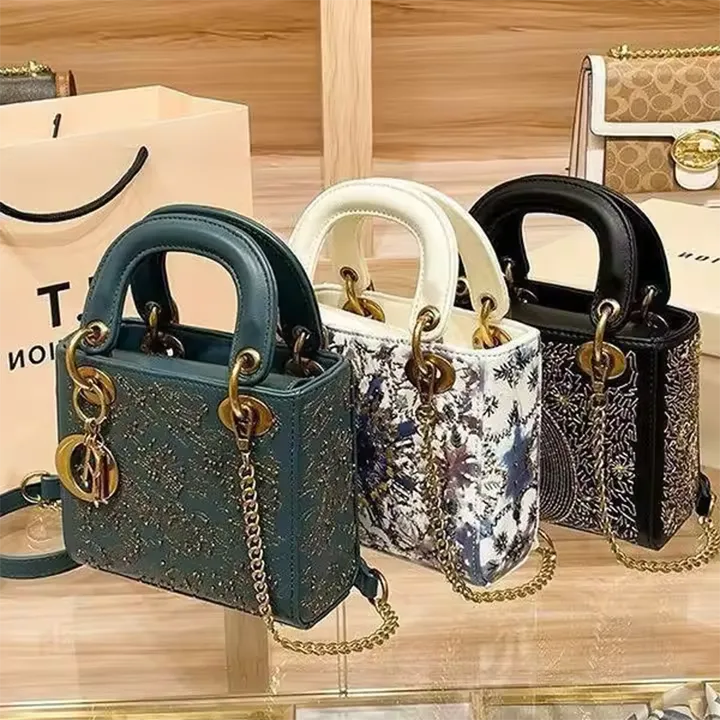 حقائب يد للسيدات فاخرة عالية الجودة -  Luxury Ladies Handbags High Quality Designer