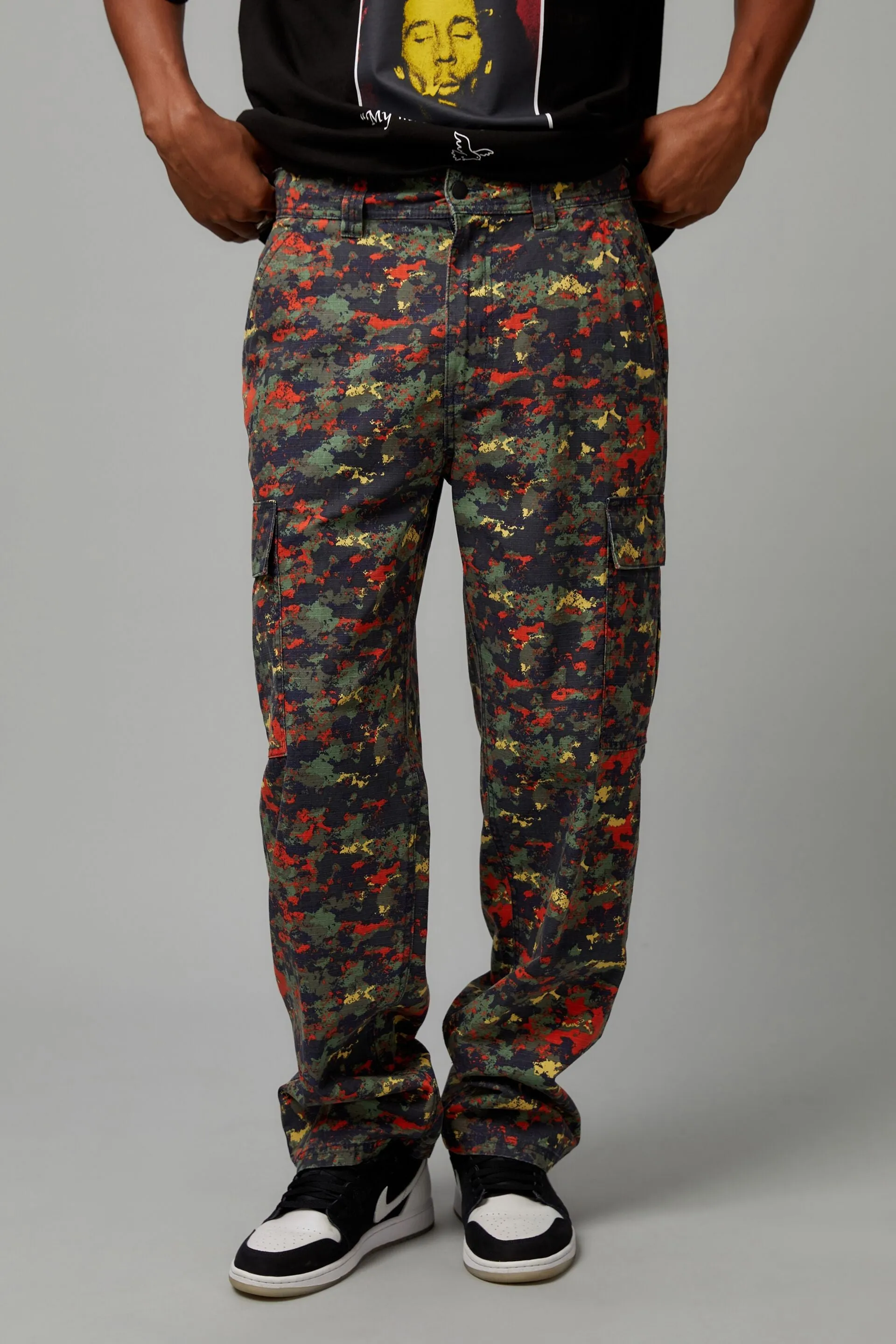 Baggy Fit Cargo Pants