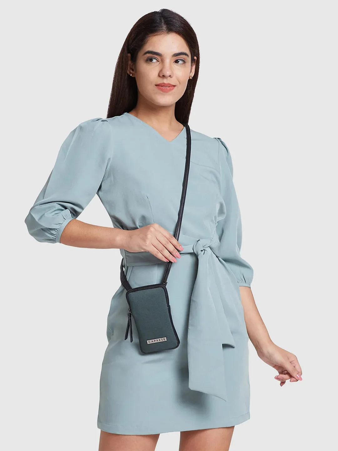 Caprese Rogue Mobile Sling Small Teal