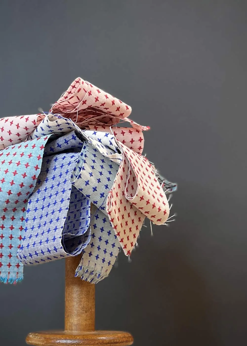 Cheerful Cross Sashiko Cotton Dobby Canvas, Blue   Ecru