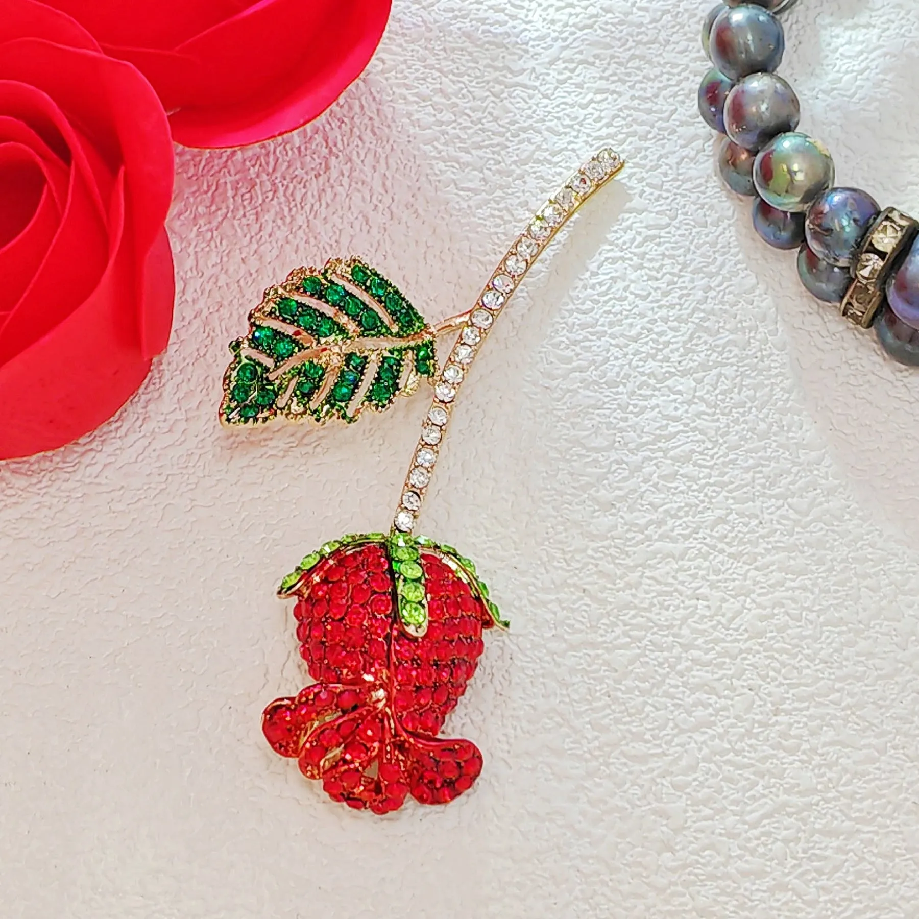 Exquisite Red Crystal Rose Bud Lapel Pin Her Jewelry