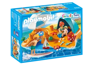 Family Fun - Family Beach Day 9425