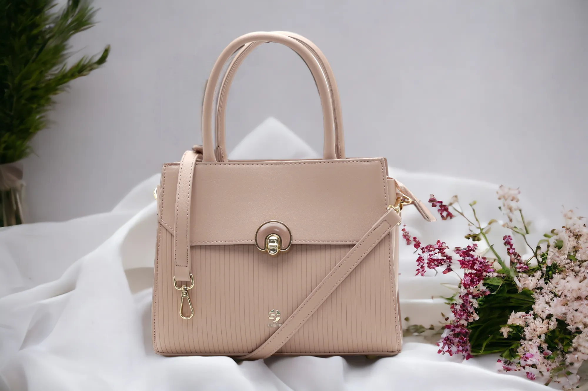 Ladies Premium Convertible Handheld Bag 38244