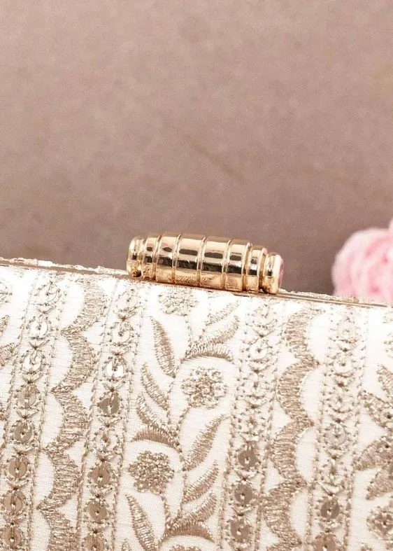 Mirai embroidery clutch cream
