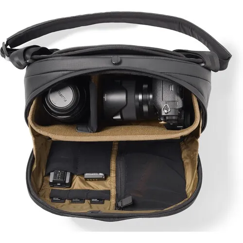 Nomatic McKinnon Camera Sling (8L)