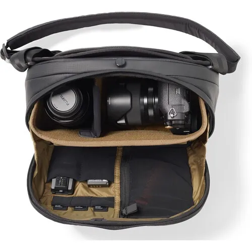 Nomatic McKinnon Camera Sling (8L)