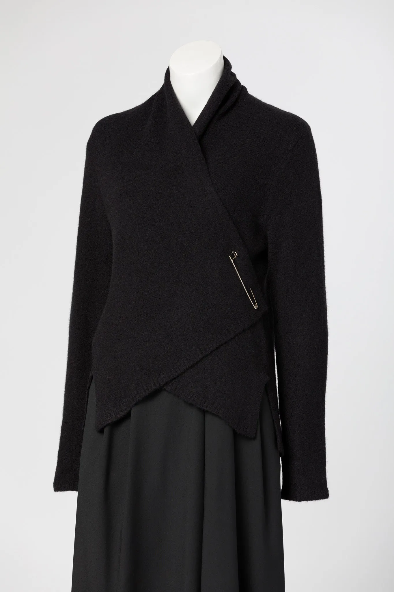 PACKMAN CARDIGAN