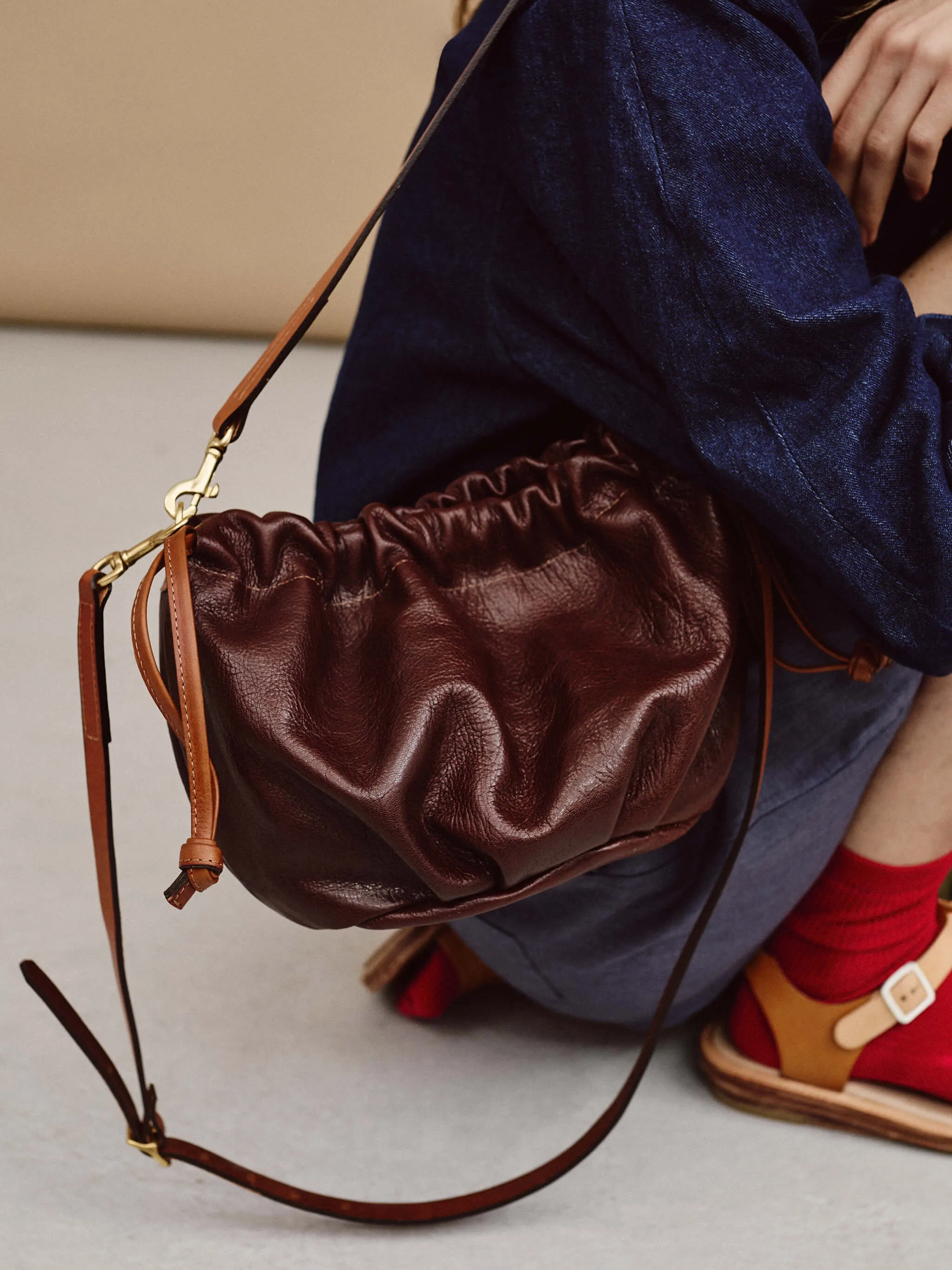 Wood Drawstring Bag - Shiny Conker / Chocolate /Whiskey