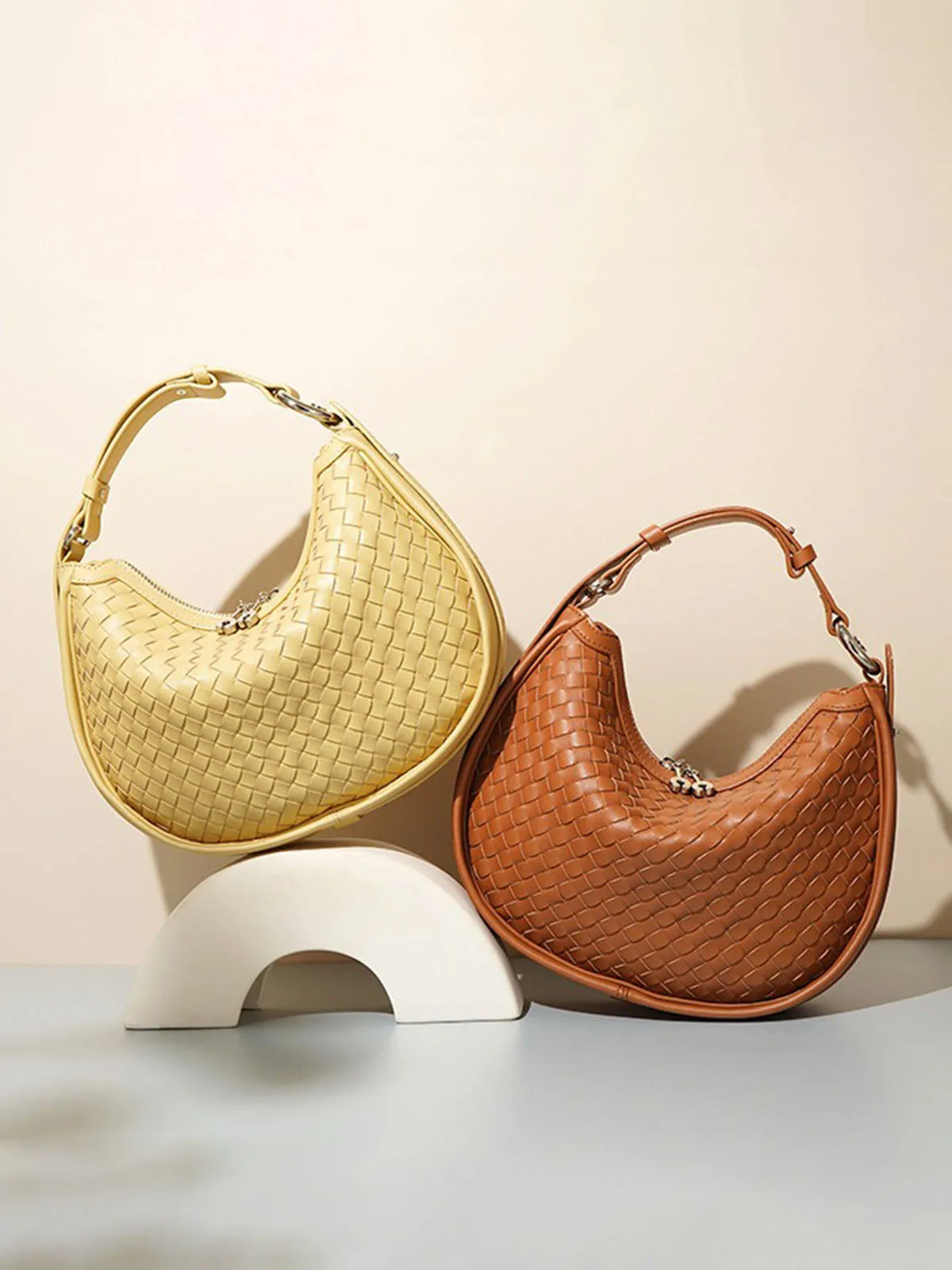 Woven Leather Handbag Hobo Bag Dumpling Handbags