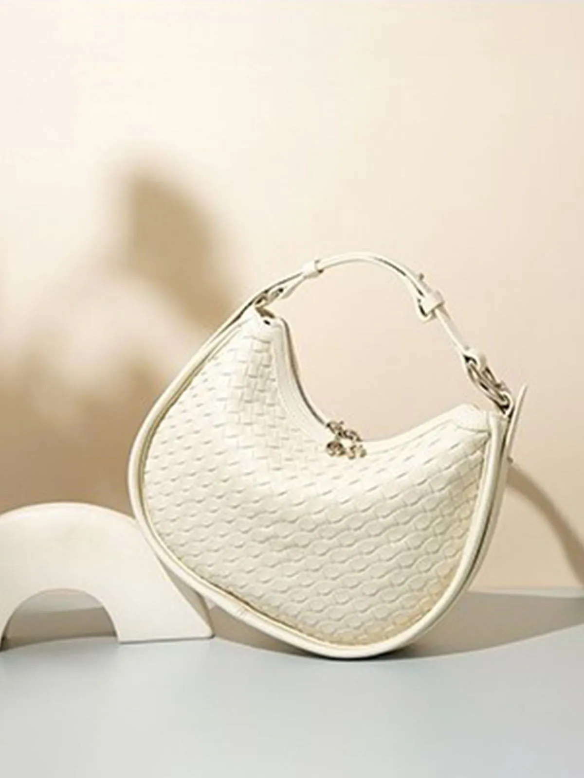Woven Leather Handbag Hobo Bag Dumpling Handbags