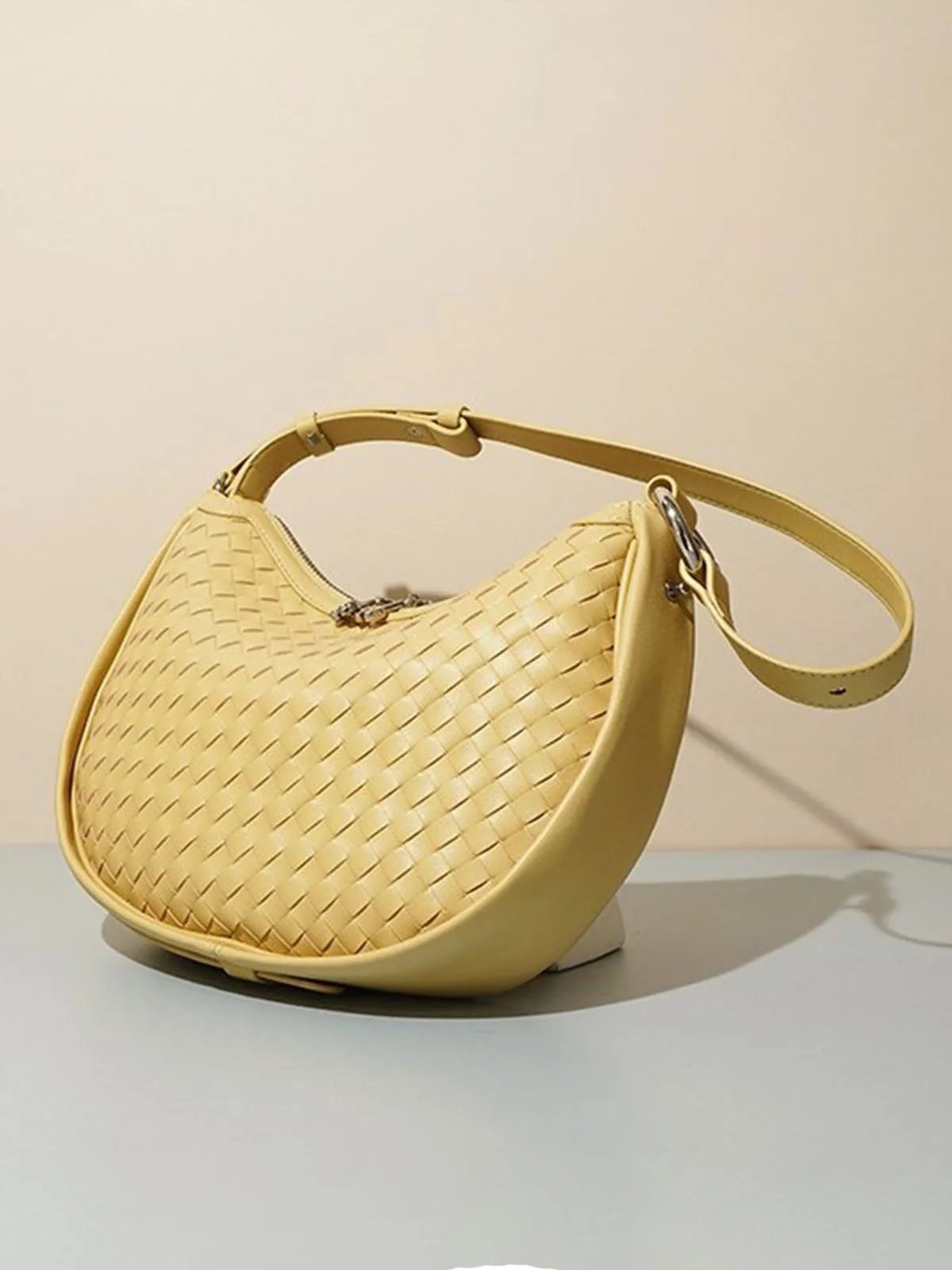 Woven Leather Handbag Hobo Bag Dumpling Handbags
